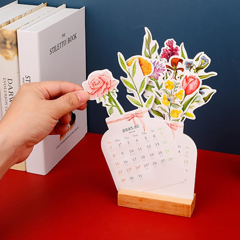 2024 Bloomy Flowers Desk Calendar