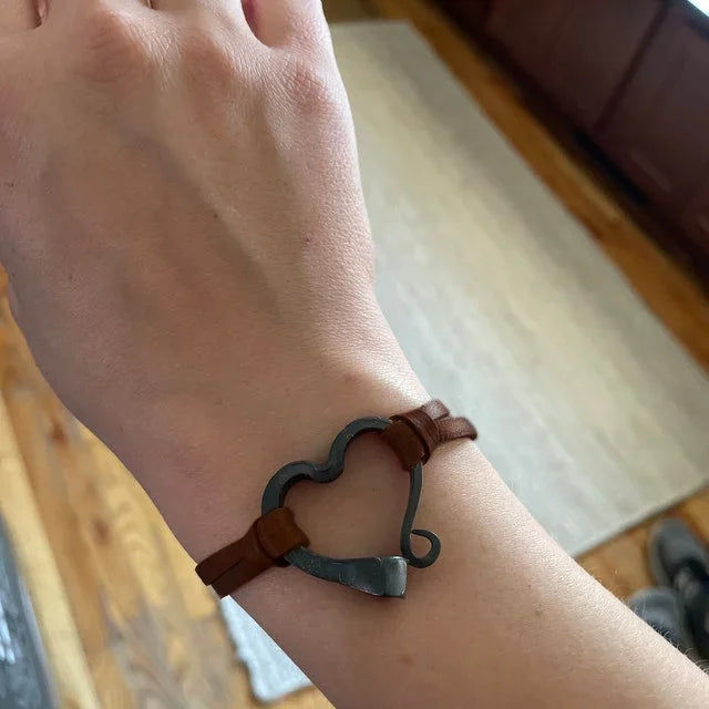 Handmade Love Horseshoe Nail Bracelet