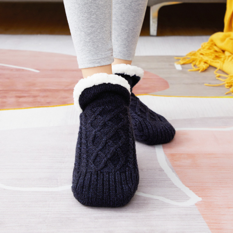 V-mouth Fluffy Slipper Socks